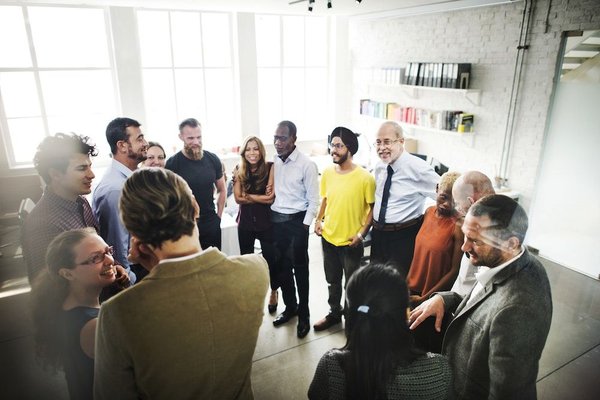 Exploration des bienfaits de la collaboration interpersonnelle dans le monde professionnel