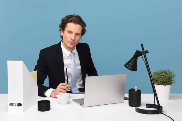 Qui peut gérer une entreprise ?